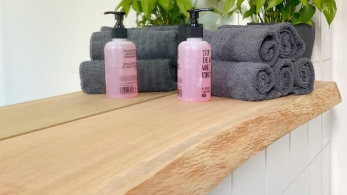 Badablage-aus-Holz