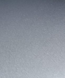 Maßgefertigtes Edelstahlblech V2A, 1 mm stark, K240 geschliffen mit feiner, matter Oberfläche.