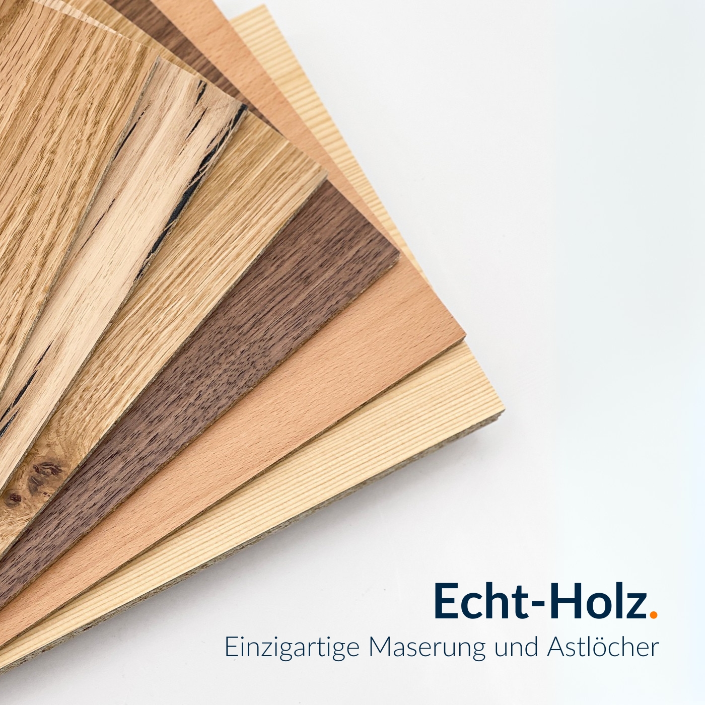 Furnierplatten-Muster mit verschiedenen Holzarten und einzigartigen Maserungen.