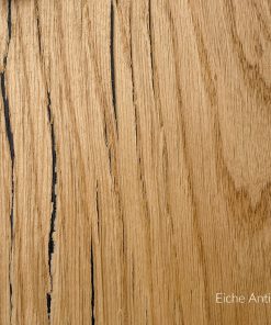 Furnieroberfläche aus antiker Eiche mit feiner, sichtbarer Maserung.