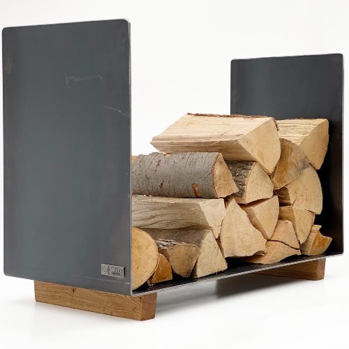 Kaminholzkorb aus Rohstahl mit Holzfuss