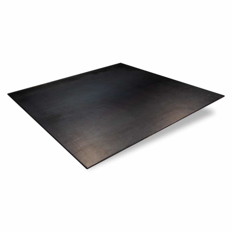 Schwarzes gezundertes Stahlblech mit glatter Oberfläche.