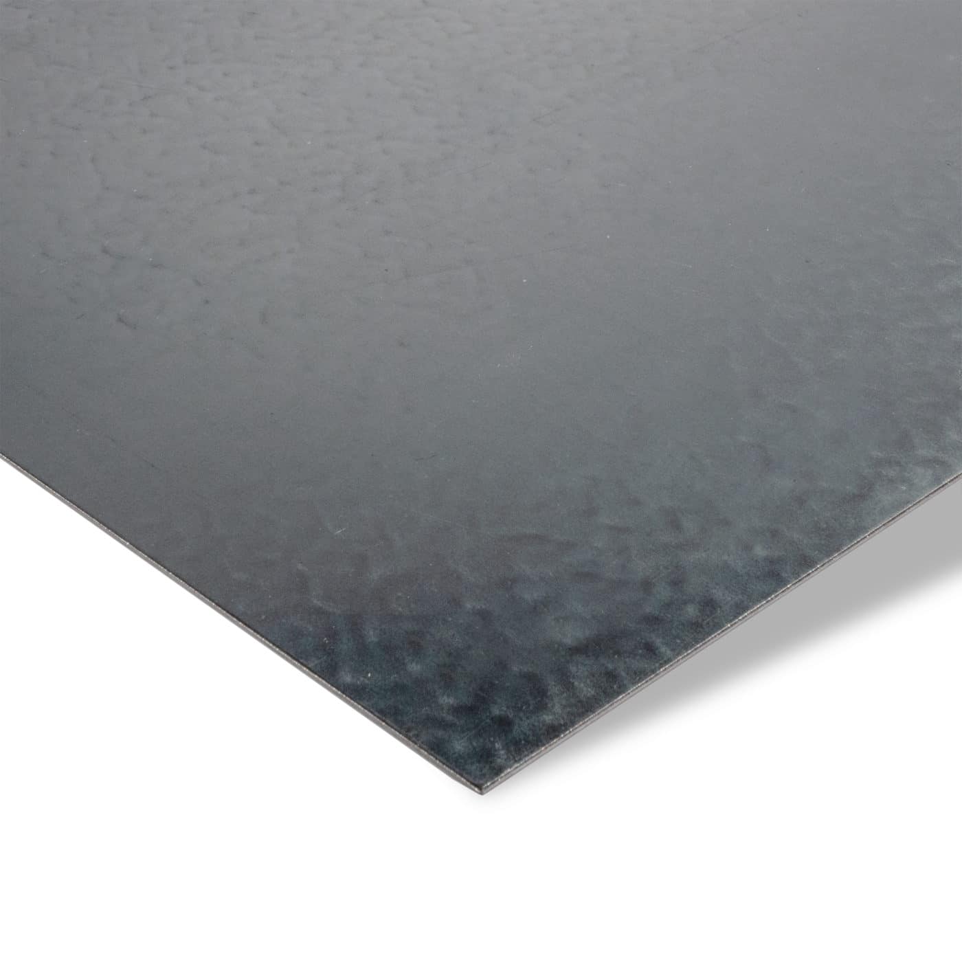 Verzinktes Stahlblech 1,5 mm als präziser Zuschnitt für Metallbau, Fassadenverkleidung und Korrosionsschutz.