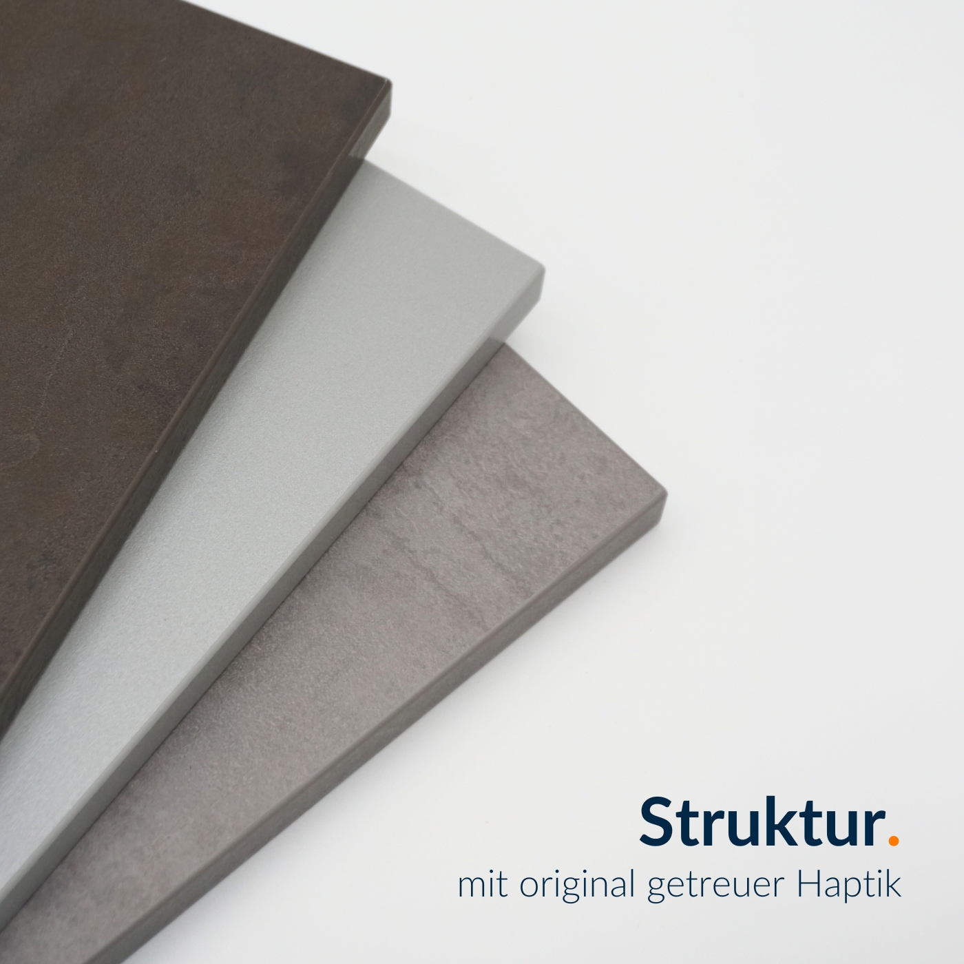 Dekorplatten-Vergleich mit den Farben schwarz, grau und anthrazit.