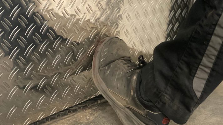 Trittschutz für Werkstatt Türen